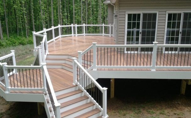 Deck & Fence Builder project in Gillette